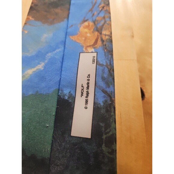 Ralph Marlin & Company 'Wolf' (Vintage 90s Howling Wolf Necktie/Tie/Neckwear) - Picture 10 of 12